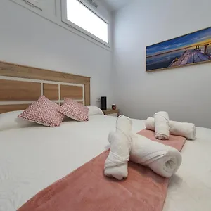 https://apartamento-agaete-pueblo-4-y-5.in-canary-islands.com