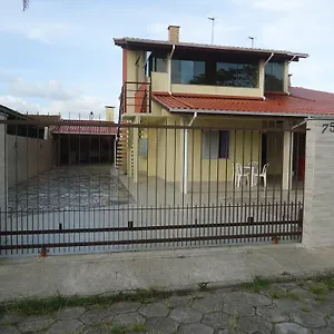https://apartamentos-na-barra-da-lagoa.santa-catarina-brasil.com